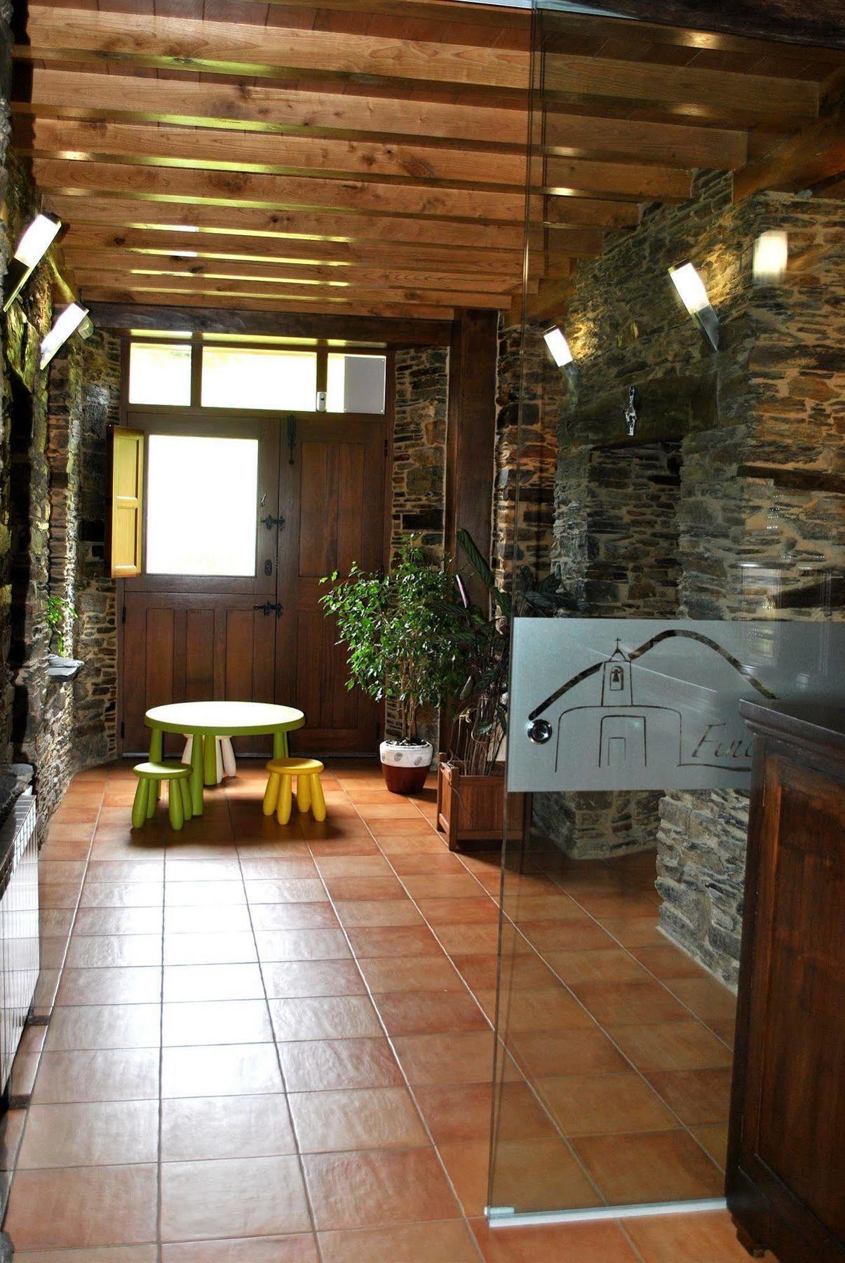 Finca O Bizarro Trabada エクステリア 写真